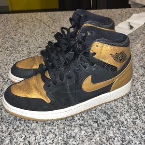 Jordan 1 “Melo”